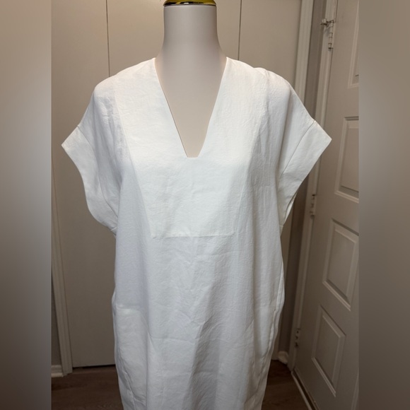 Vince White Swim Cover-Up - Picture 5 of 10